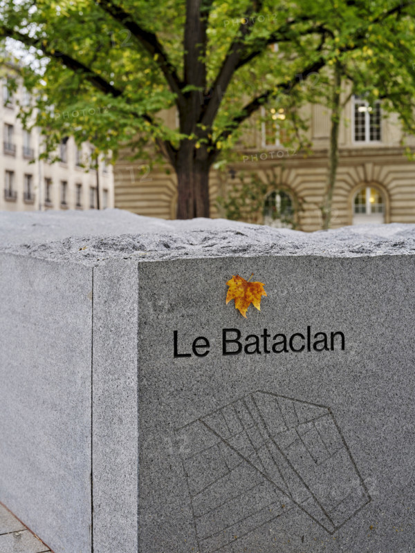 Jardin du 13 Novembre 2015 à Paris