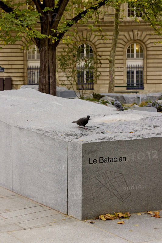 Jardin du 13 Novembre 2015 à Paris