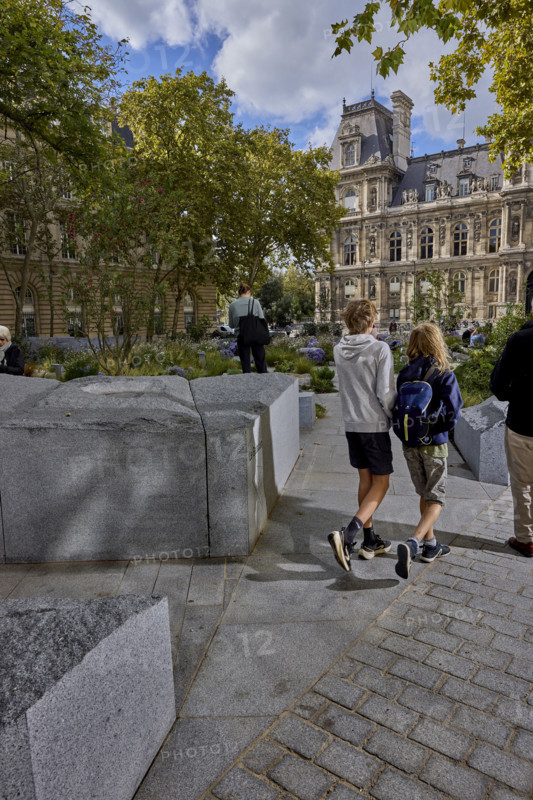 Jardin du 13 Novembre 2015 à Paris