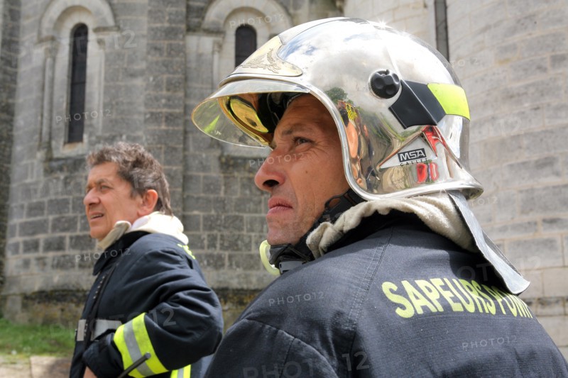 S.O.S. 18 (TV series)