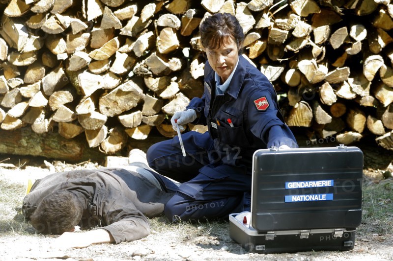 Section de recherches (série TV)
