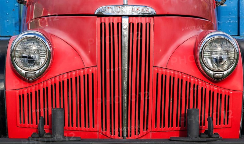 Red bonnet