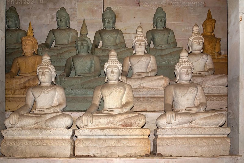 Buddha statues