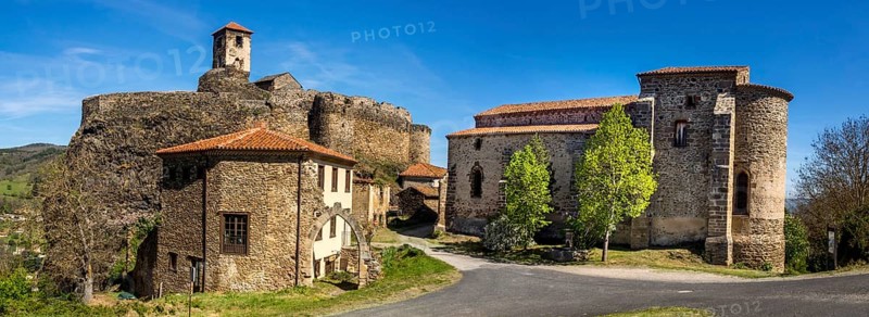 Saint-Ilpize castle
