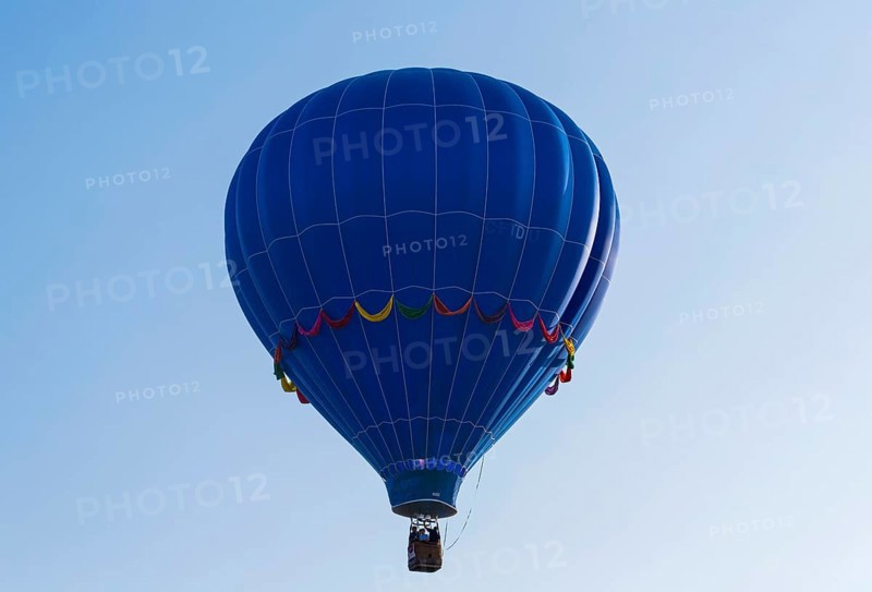 Hot air balloon