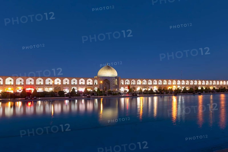 Imam square with Lotfollah mosque