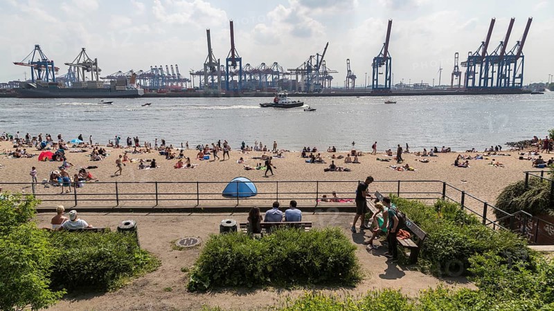 Bathers on Elbe beach