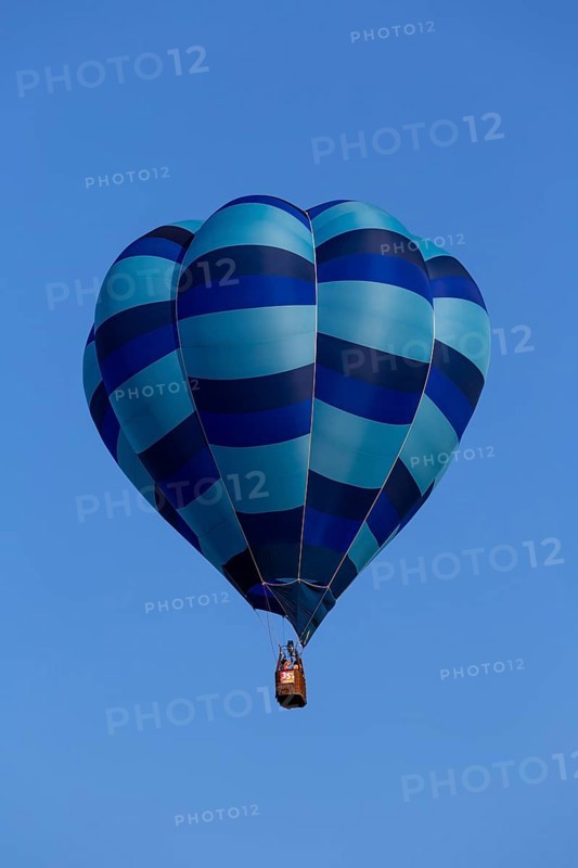 Hot air balloon