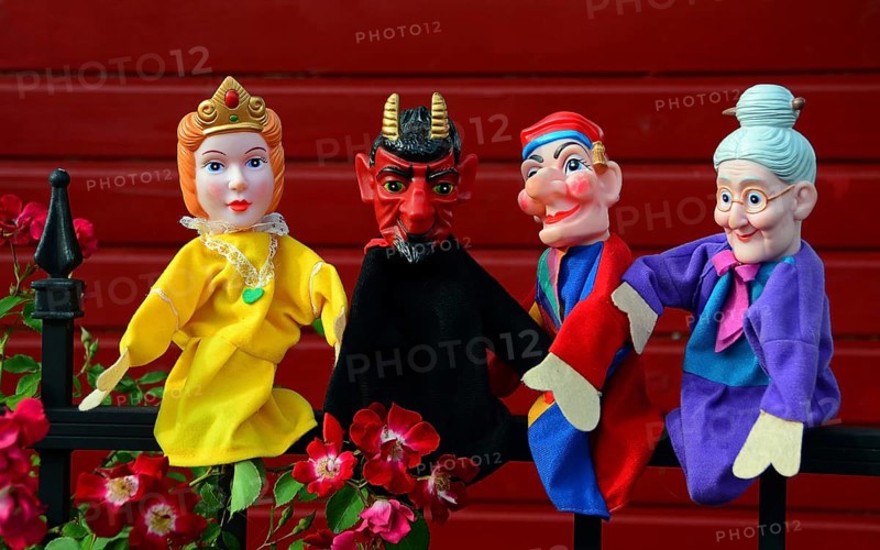 Punch puppets