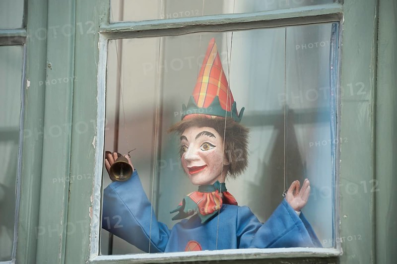 Punch in the window of the Theatre Figure Museum