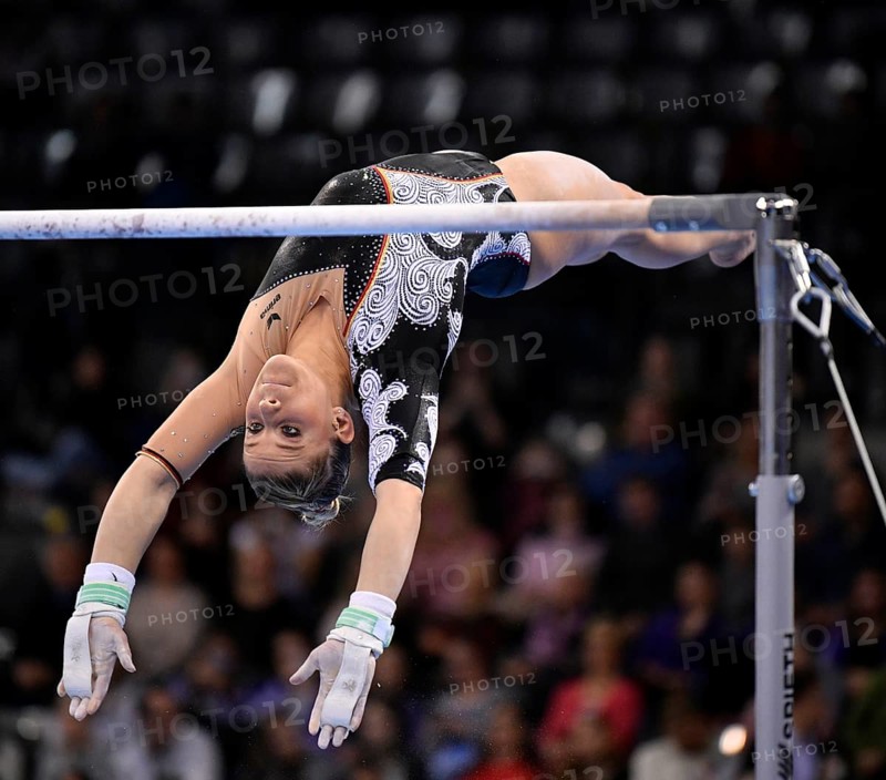 Apparatus gymnastics