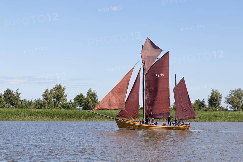 Zeesboot on Saaler Bodden