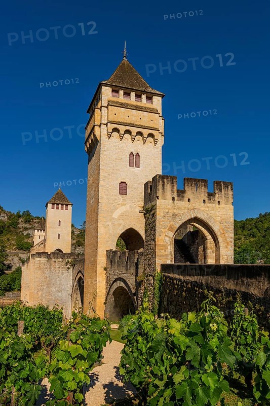Valentre bridge on Santiago de Compostela pilgrimage road