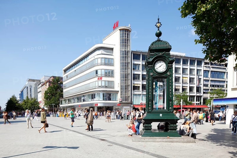 Kropcke square with historic Kropcke clock
