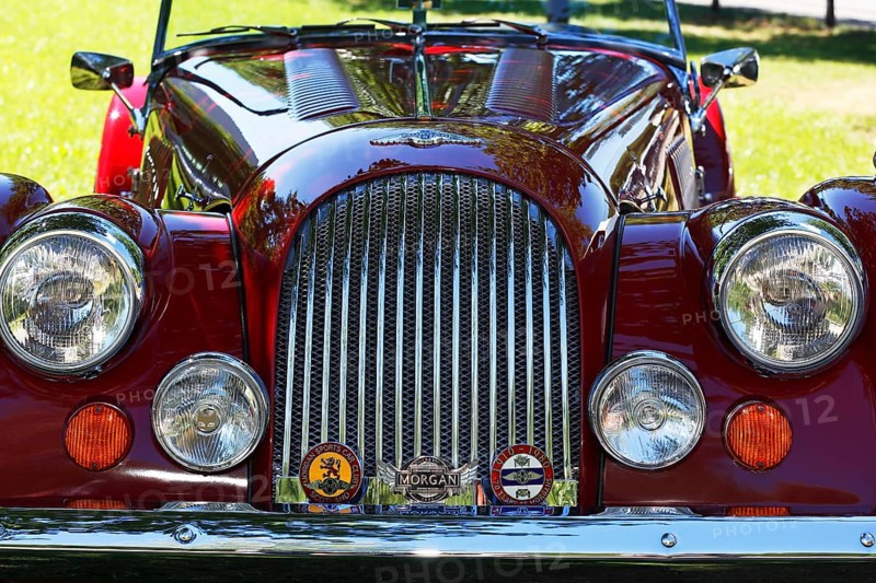 Oldtimer Morgan Plus 8