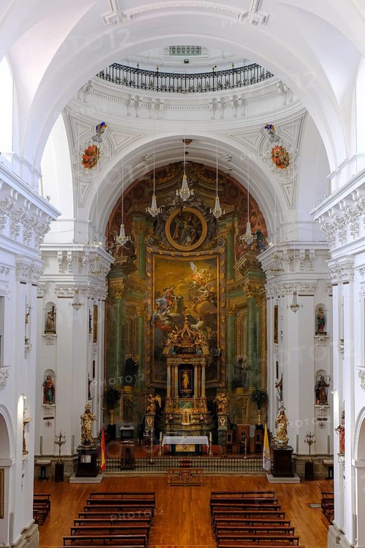Interior view of the church San Ildefonso