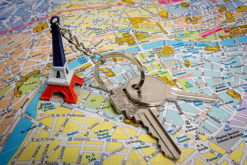 City map of Paris with Keys