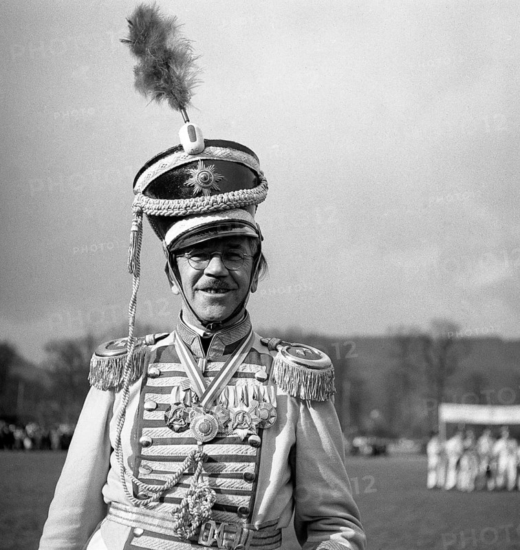 Man in Admiral's uniform