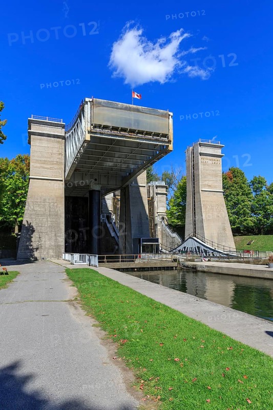 Ship lift Peterborough