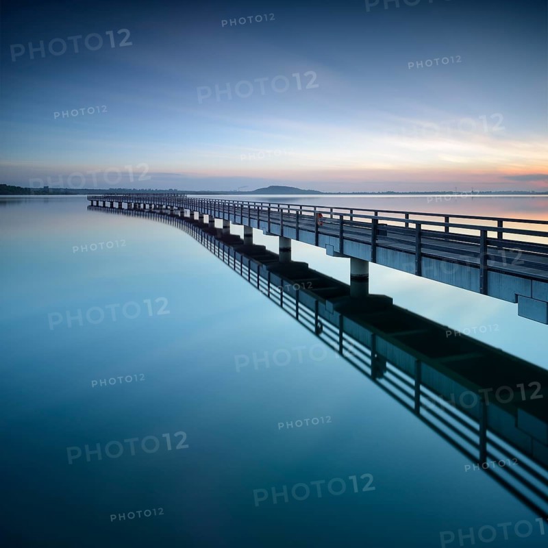 Seebrucke im Hafen
