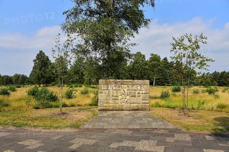 Memorial stone