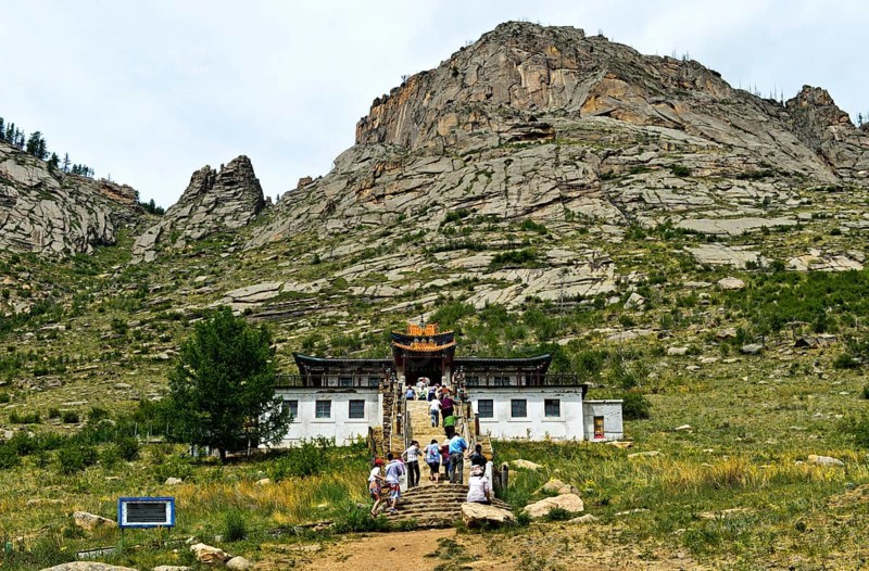 Buddhist Monastery Aryapala Initiation and Meditation Centre