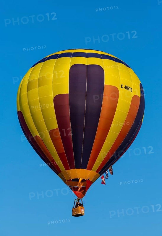 Hot air balloon