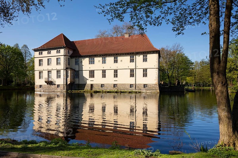 Strunkede Castle