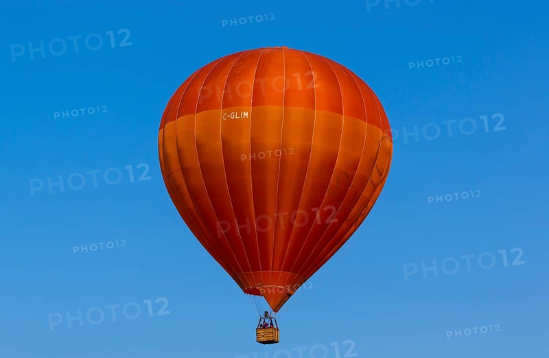 Hot air balloon