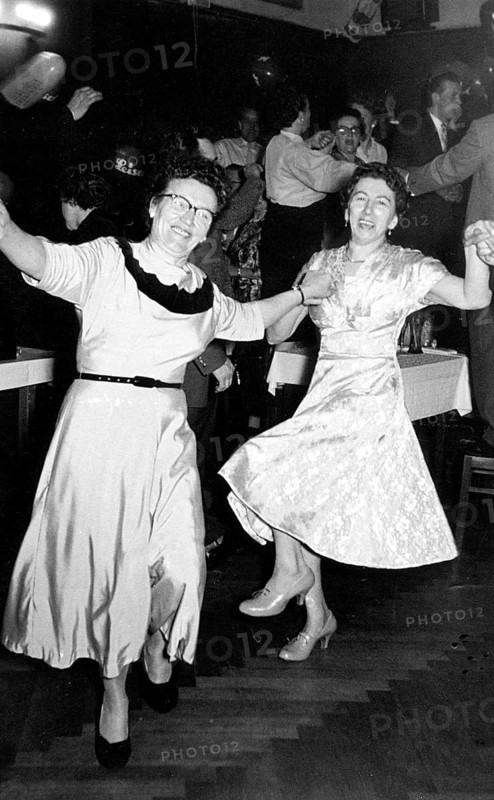Two dancing women