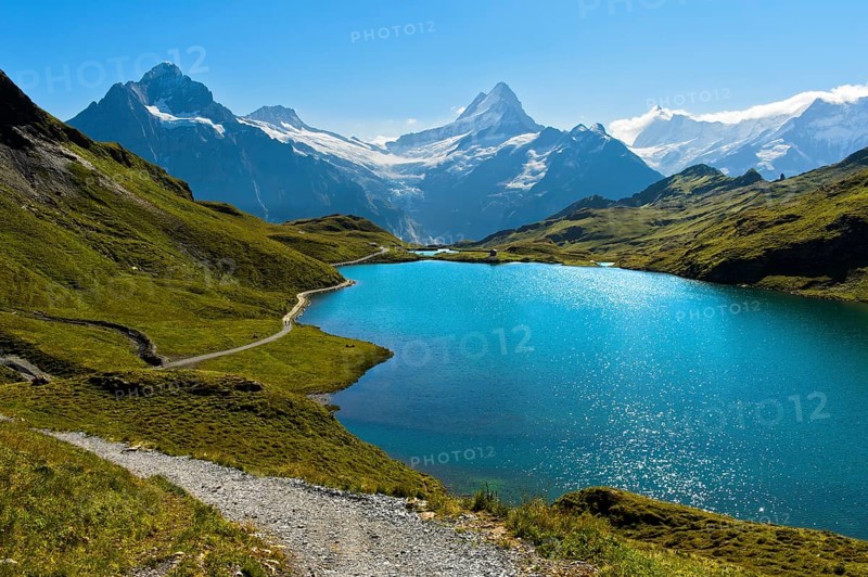Bachalpsee and the peaks Schreckhorn and Finsteraarhorn