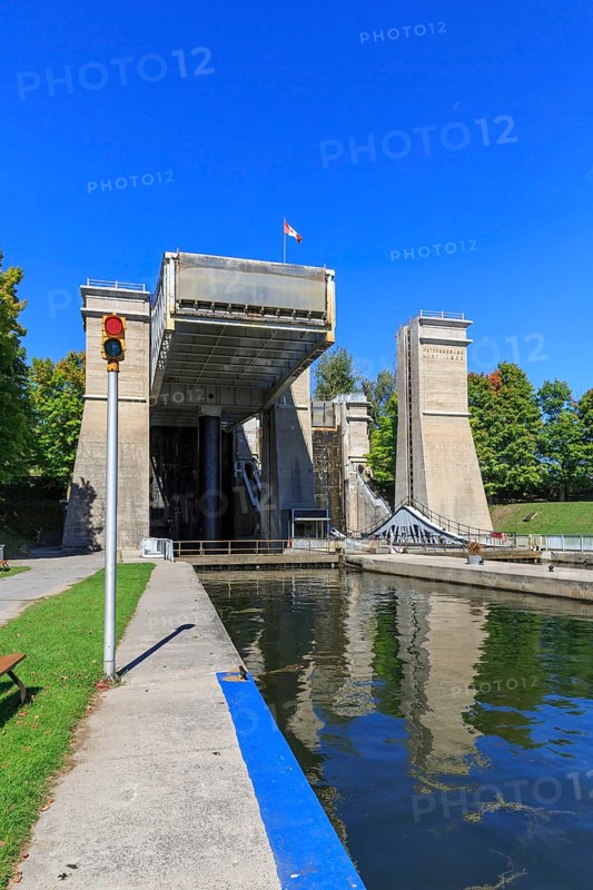 Ship lift Peterborough