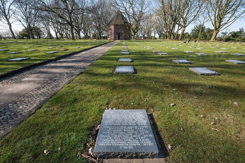 German military cemetery Menenwald
