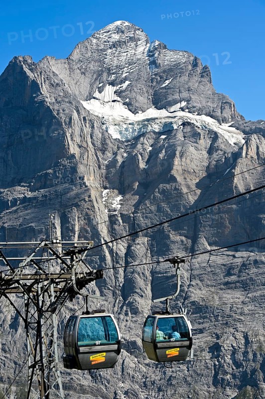 Cabin of the cable car Grindelwald-First in front of the Wetterhorn