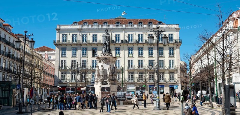 Praca de Luis de Camoes Square or Largo Camoes Square