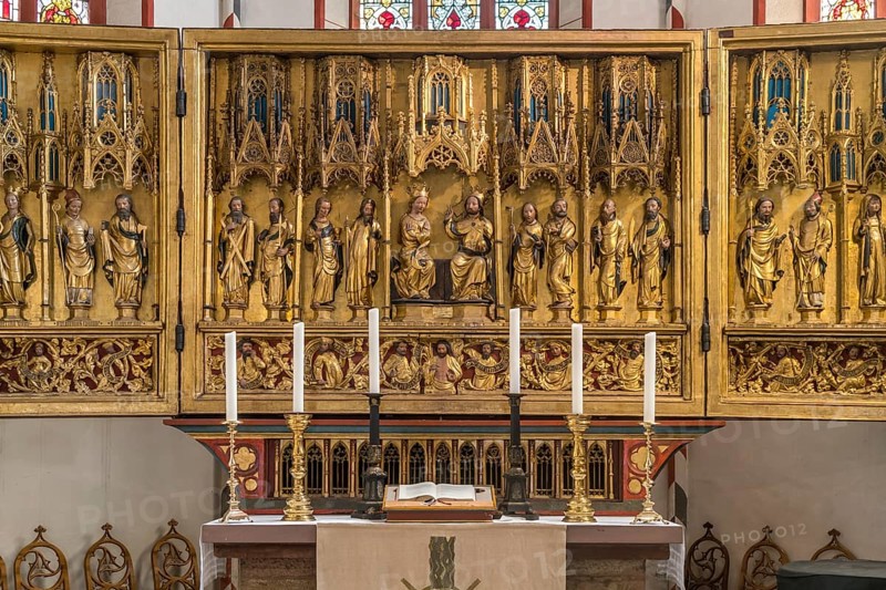 Gothic winged altar