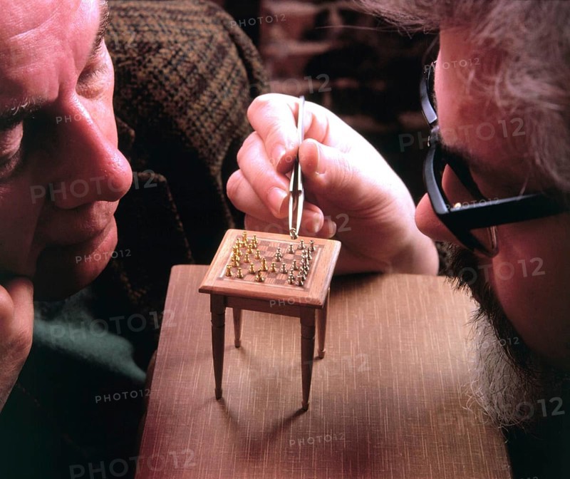 Tiny chess game