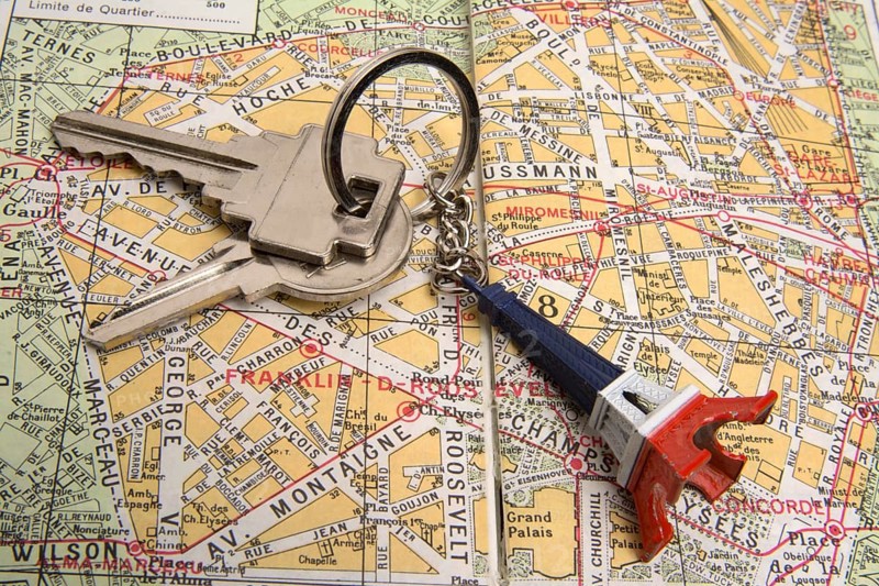 City map of Paris with Keys