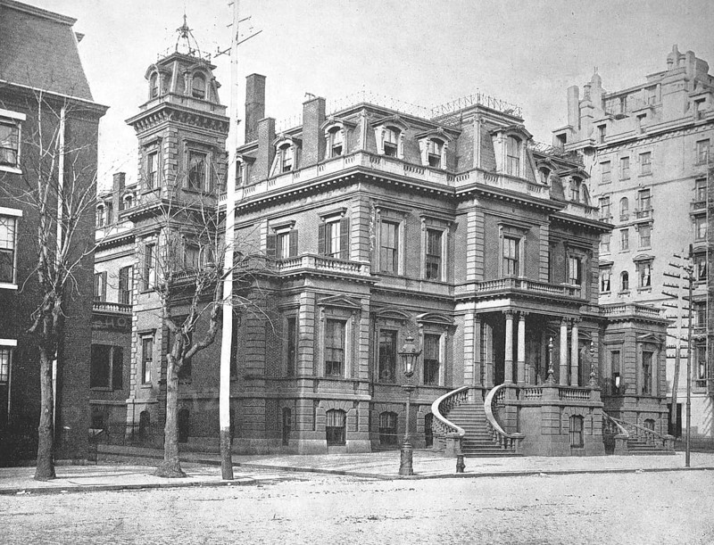 The Union League Clubhouse in the city of Philadelphia