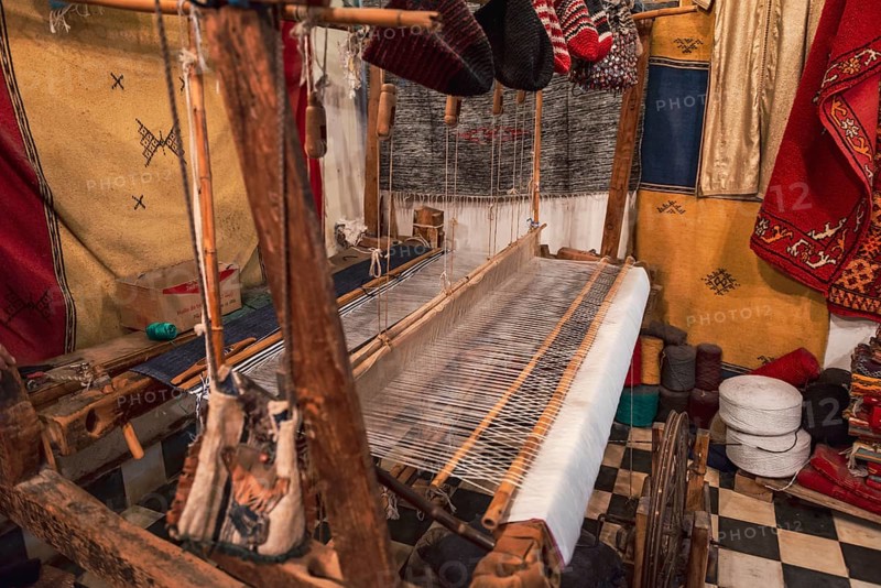 Loom for carpets