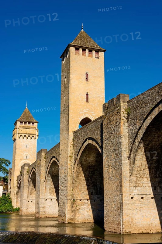 Valentre bridge on Santiago de Compostela pilgrimage road