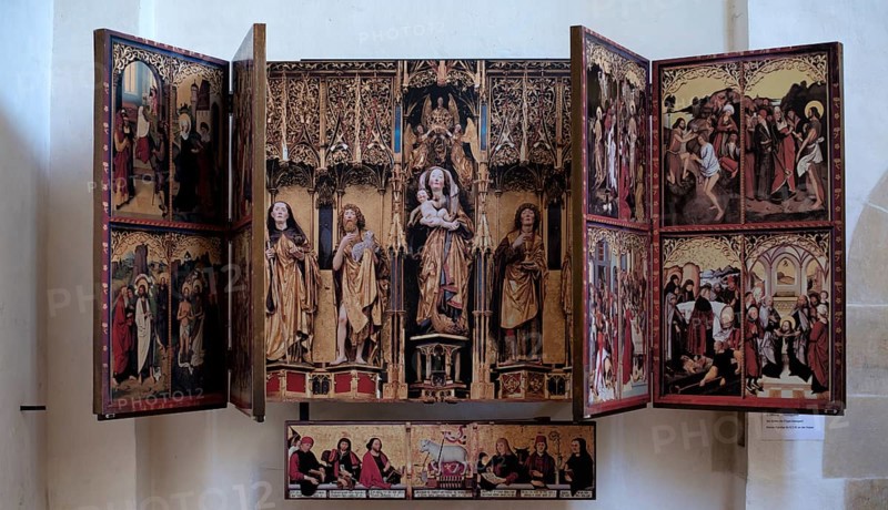 Model of the double winged altar for the high altar