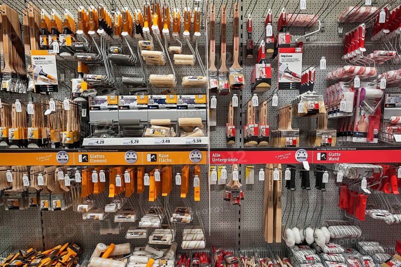 Painter's utensils