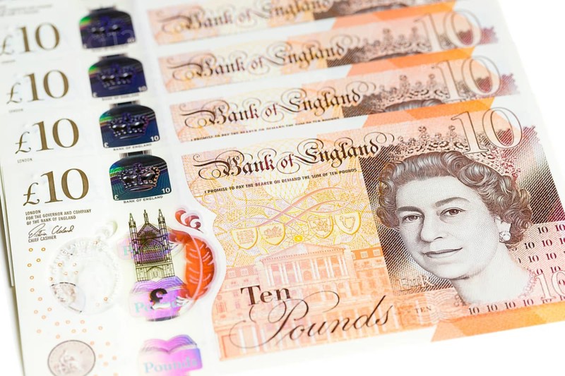 British ten pound banknotes