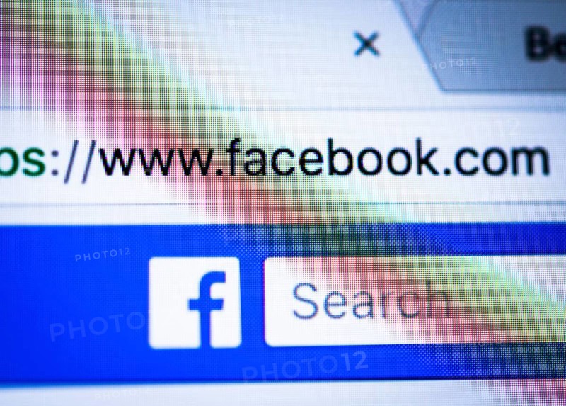 Facebook logo and URL displayed in a Browser