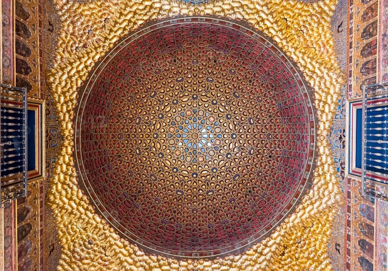 Ornately decorated ceiling