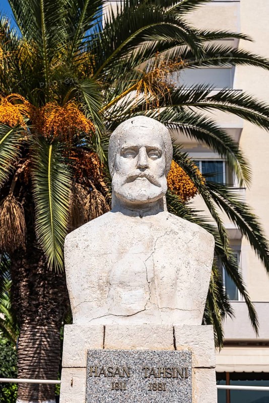 Bust of Hasan Tahsini