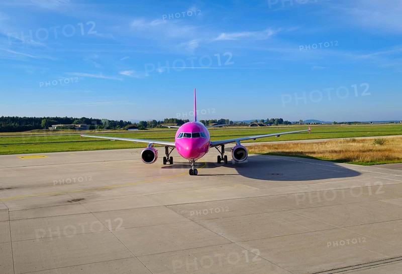 Airbus A320-232 from Wizz Air