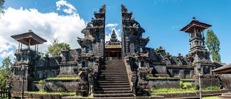 Entrance to a side temple