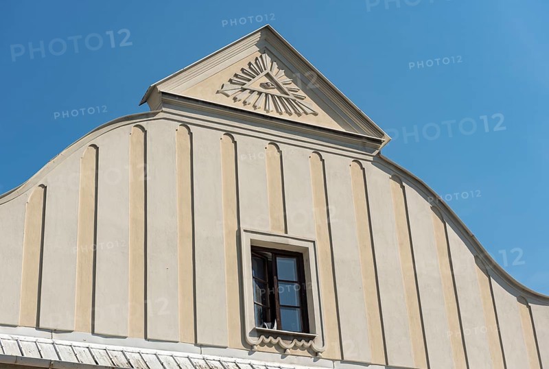 House gable with God's Eye